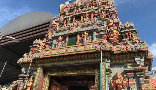 バンコクのシーロム通りにあるヒンドゥー教寺院『ワット・ケーク』
